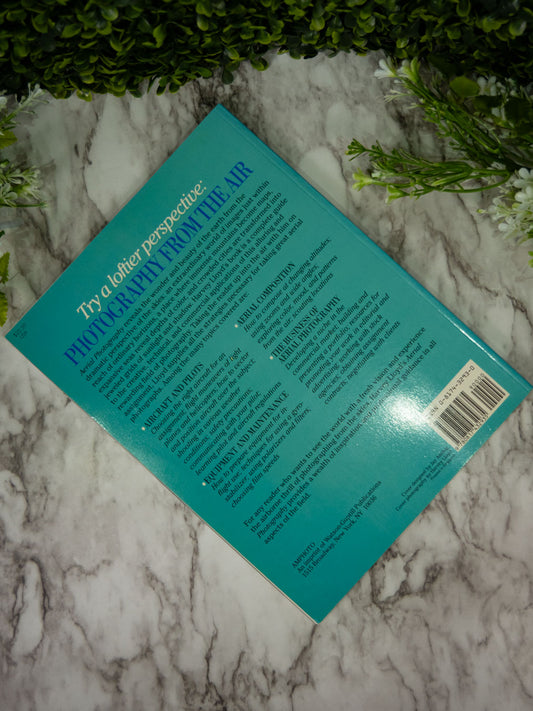 Aerial Photography: Professional Techniques and Commercial Applications (Paperback, Pre-owned)