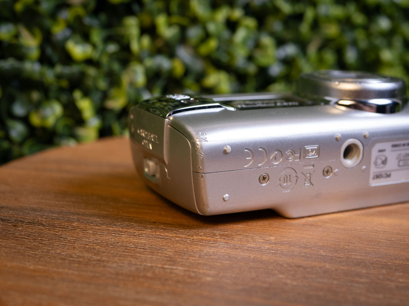 Canon PowerShot A470 - 7.1 Mega Pixel, 3.4X Zoom Compact Camera - Silver (Pre-Owned)