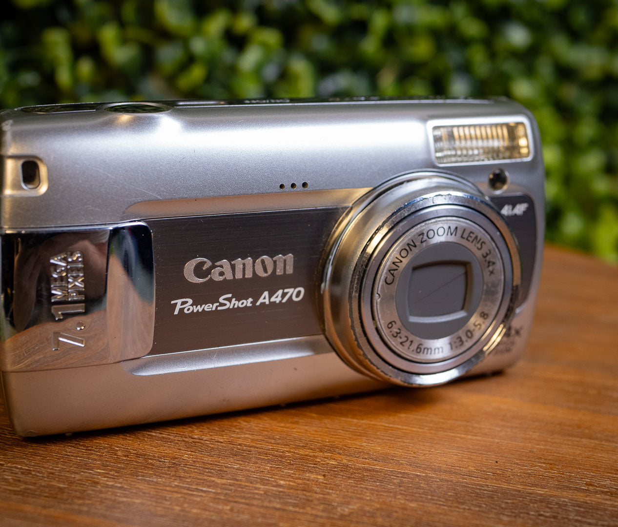 Canon PowerShot A470 - 7.1 Mega Pixel, 3.4X Zoom Compact Camera - Silver (Pre-Owned)