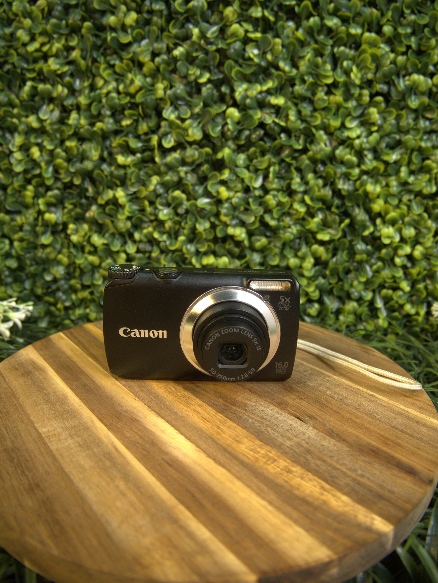 Canon PowerShot A3300 IS - 16MP Digital Camera (Black) ***For Parts/Repair***