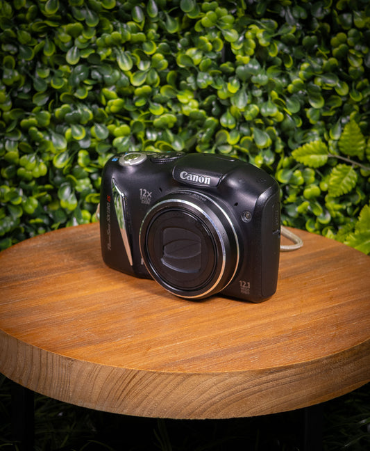 Canon PowerShot SX130 IS - 12.1 Mega Pixel, 12X Zoom - Black (Pre-Owned)