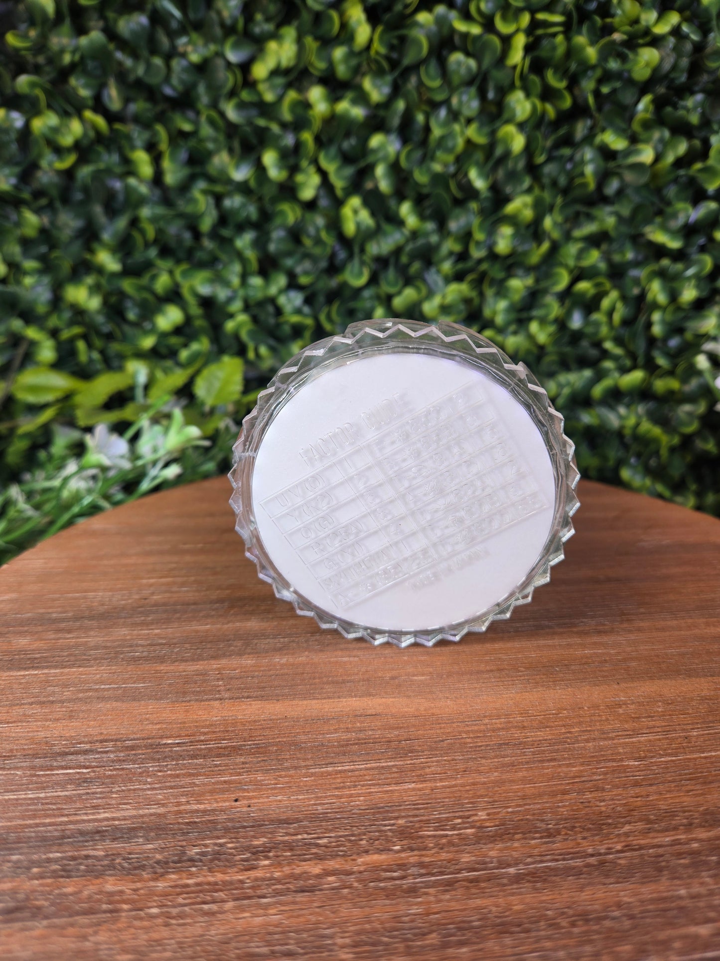 Hoya - 48mm Red 25A Lens Filter - Made in Japan