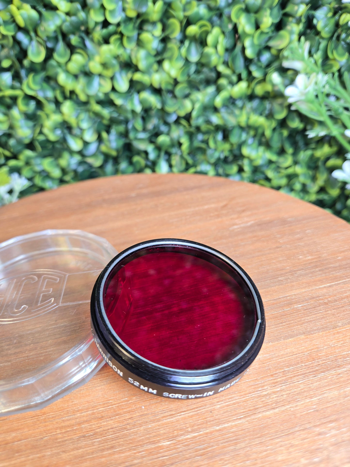 Harrison 52mm Red Screw-in Lens Filter W/ Plastic Case - Pre-owned